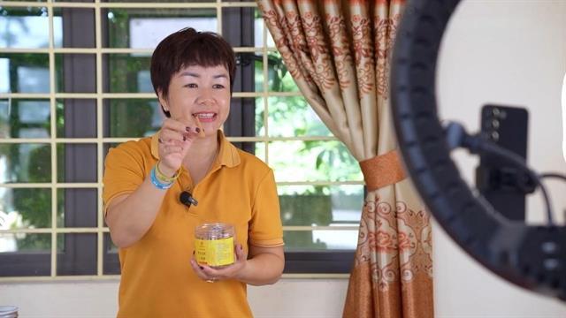 Rural craft villages embrace livestreaming and AI in Hà Nội