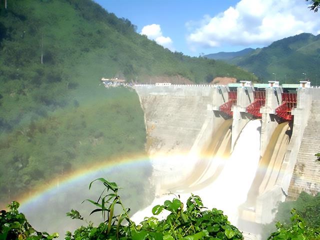 Divergent results seen in hydropower, thermal companies in first half