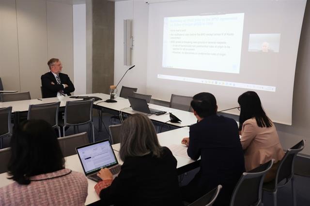 Việt Nam updated on international expertise on rules of origin