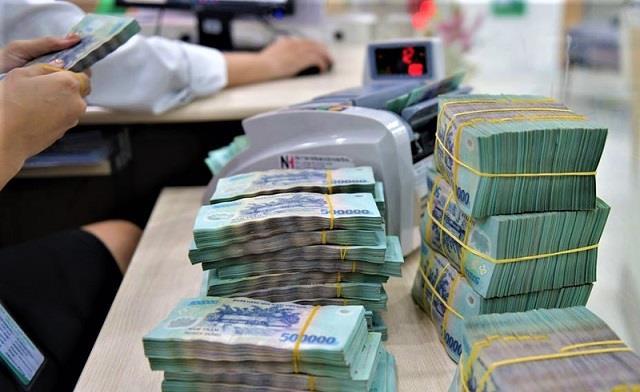 SP upgrades ratings of three banks, citing resilient economy