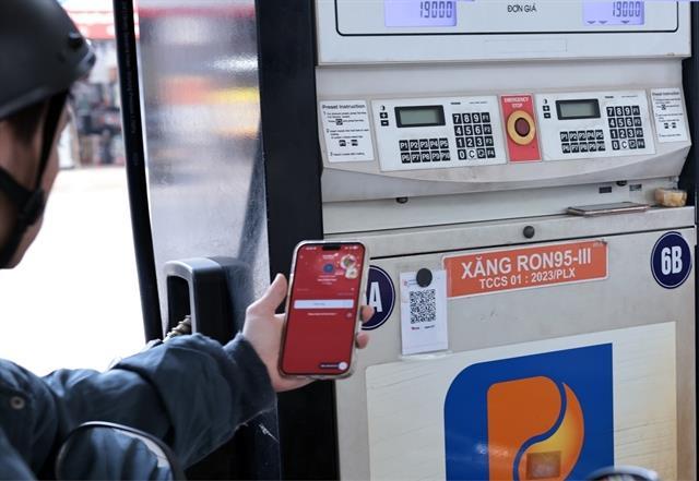 Draft decree proposes allowing petrol traders to set prices