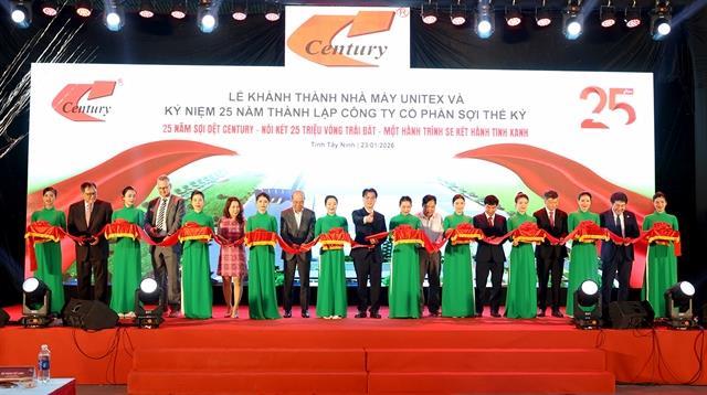 Tây Ninh inaugurates 129 million synthetic fabric plant