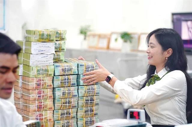 Interest rates forecast to peak in Q1 2026

