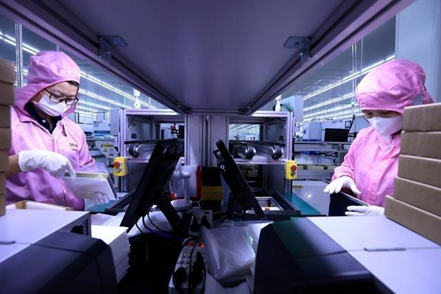 FDI inflows into Việt Nam exceed 38 billion in 2025