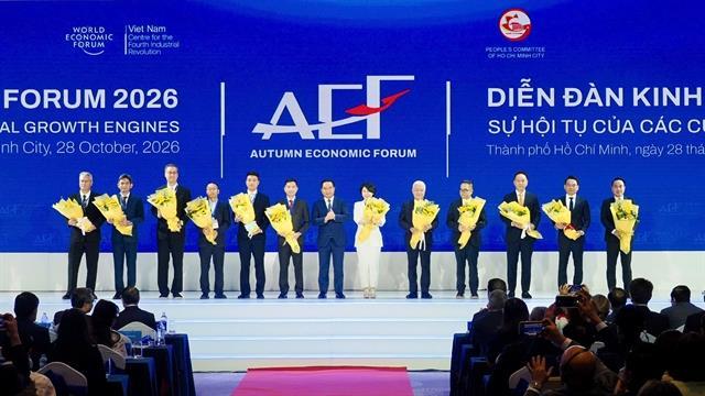 HCM City unveils 12 investment projects worth billions of dollars