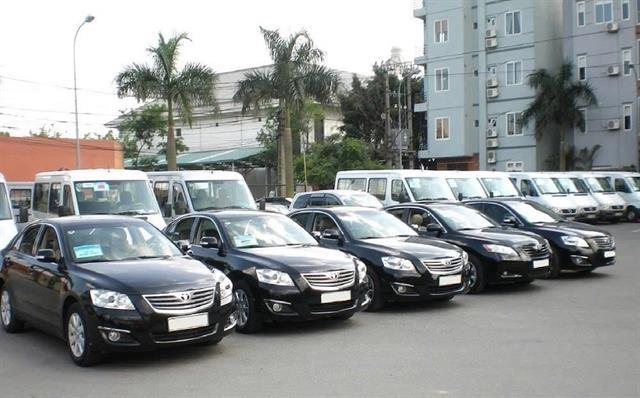 Tết car rental prices surge nationwide