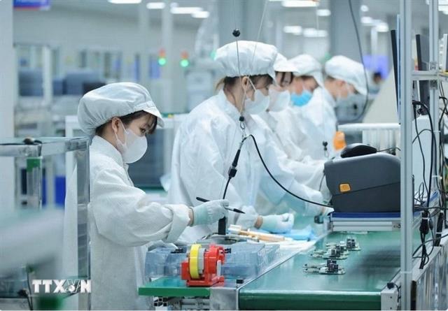 Việt Nam explores high-tech growth drivers with Chinese industry leader
