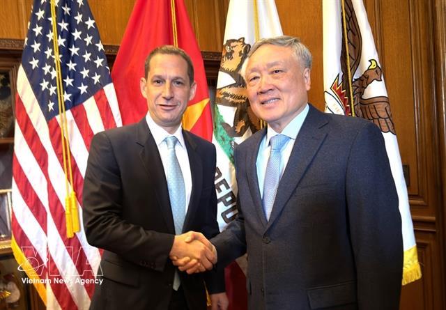 Việt Nam seeks San Francisco support for international financial centre

