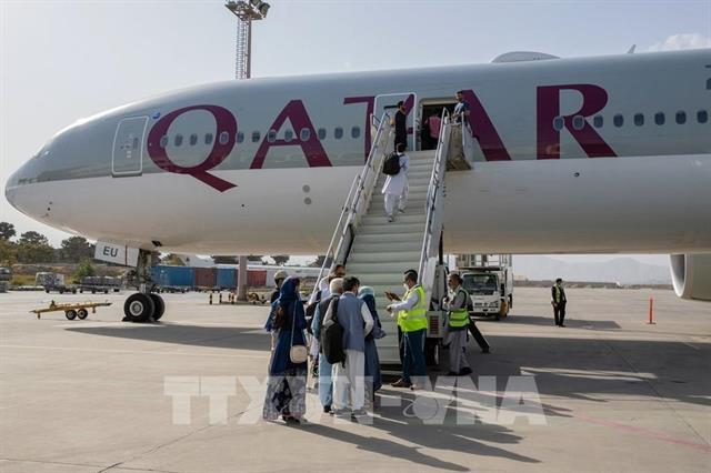 Qatar Airways cancels 13 flights from and to Việt Nam due to Middle East conflict