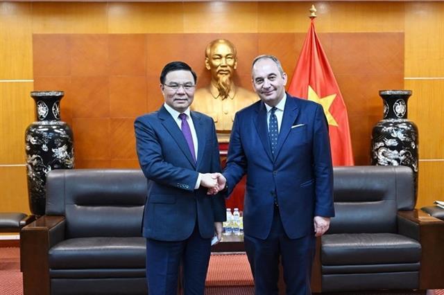 Việt Nam, Greece agree to open agricultural markets, step up maritime cooperation