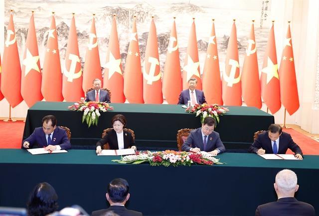 China greenlights Việt Nams citrus export push