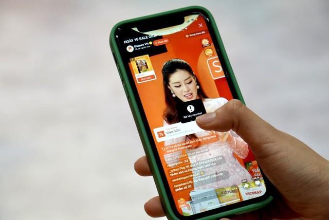 Vietnamese consumers spend about VNĐ63 billion per day on Shopee, TikTok Shop and Lazada