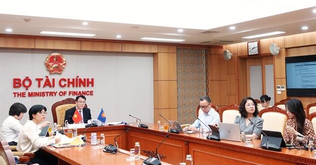 ASEAN countries advance financial cooperation