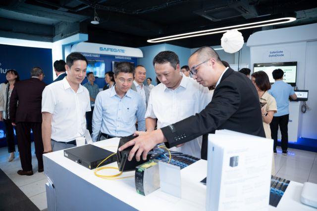 Tech firms must compete with global giants to survive