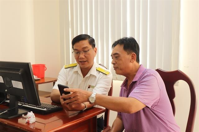 Cần Thơ hastens eTax Mobile rollout to improve taxpayer experience