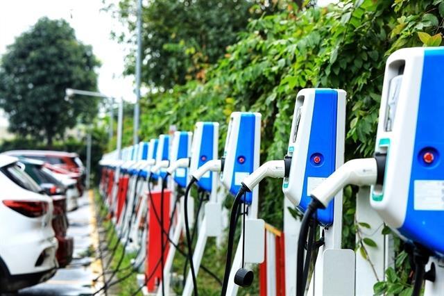 Ministry seeks private-sector-led model for nationwide EV charging network