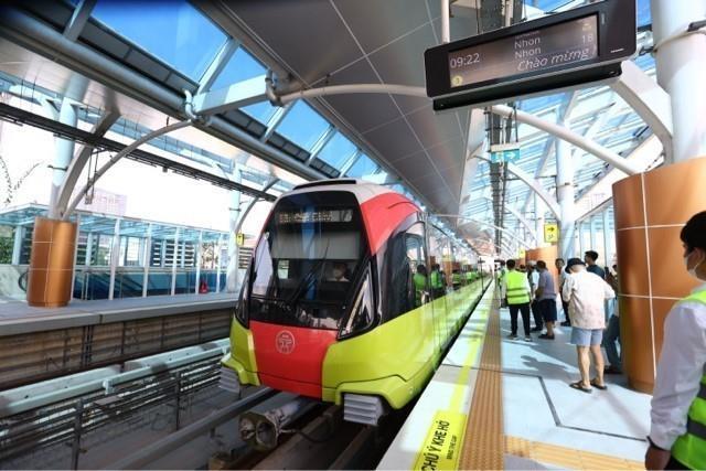 Forum seeks to boost Việt Nam - France cooperation in railways