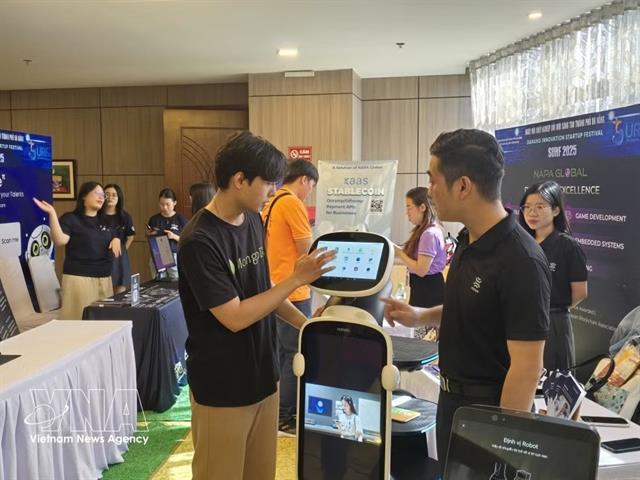 Việt Nam  pushes to develop world-class technology startups