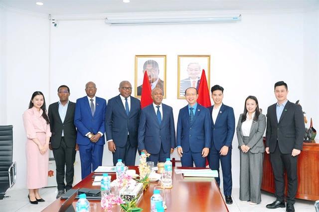 Việt Nams agricultural success stories inspire Angola
