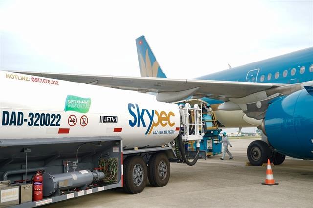 Cost of sustainable aviation fuel poses challenge for green aviation goals