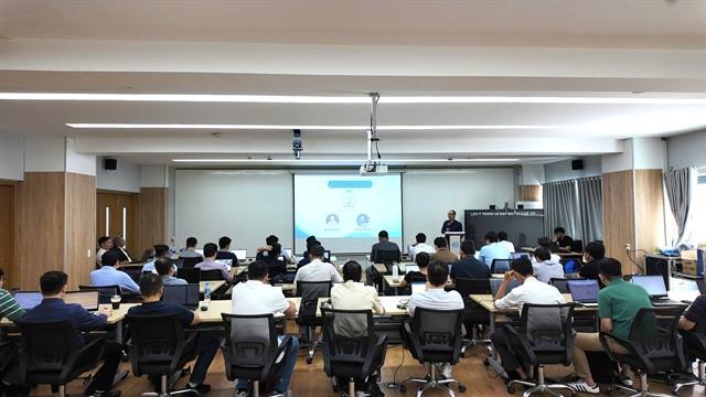 NIC, ViSecurity hold cybersecurity training programme in HCM City