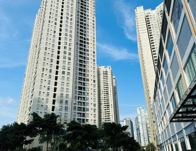 Hà Nội housing supply while property transactions slow