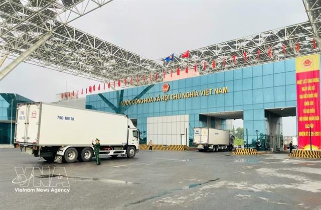 Customs authority orders faster clearance for agricultural exports at border gates
