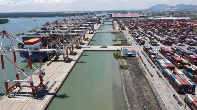 HCM City prioritises logistics infrastructure to raise direct import-export throughput above 80%