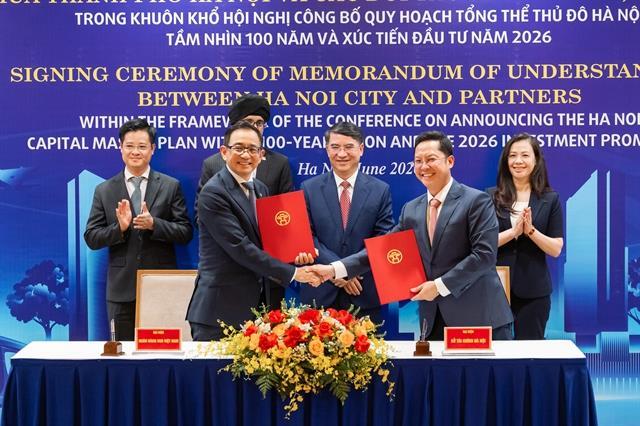 Hà Nội signs MoU with UOB Vietnam to attract high-quality FDI