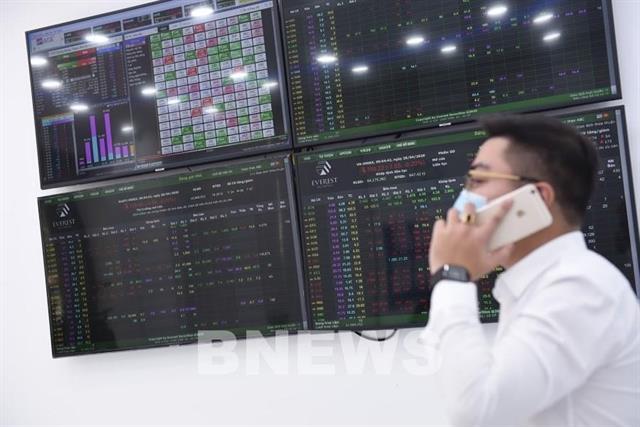 Market mixed, VN-Index falls for second day
