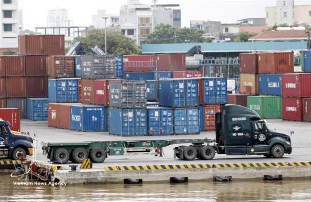 Việt Nams economic momentum reflected in new income status 