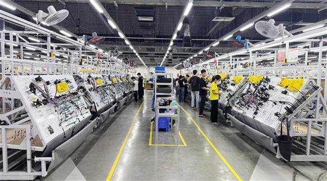 UOB lifts Việt Nams 2026 growth forecast as economy gathers momentum