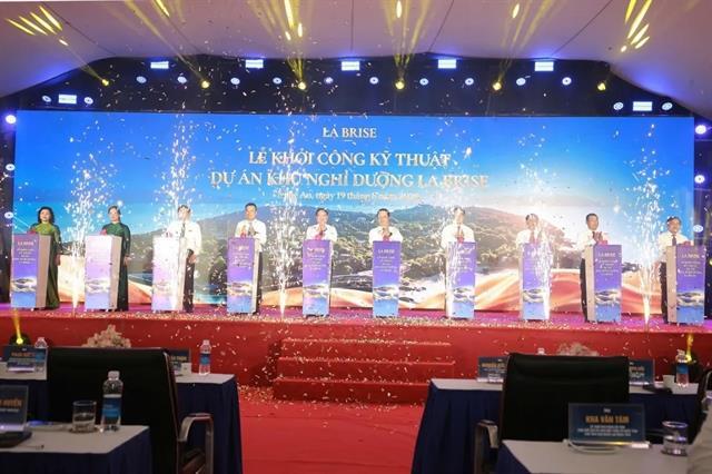 Nghệ An breaks ground on 83 million coastal resort project