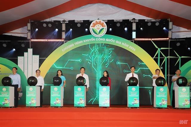 Rural industry fair opens in central Việt Nam
