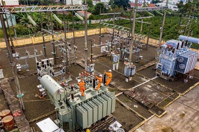 Rising power demand puts gas and LNG stocks in focus