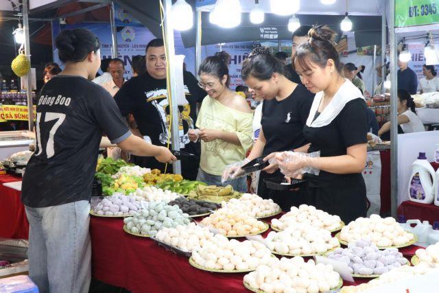 OCOP exhibition in Thái Nguyên showcases cooperative products
