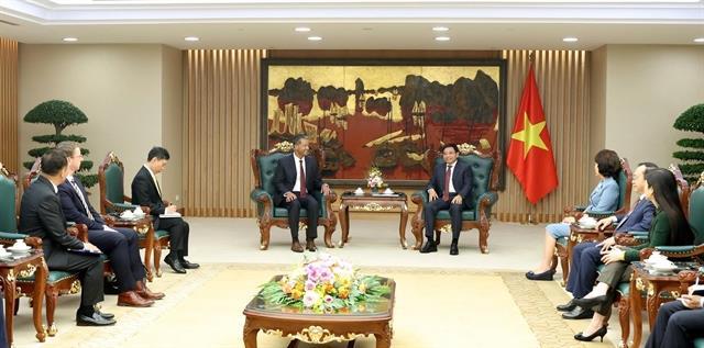 Việt Nam urges US investment in battery, green technology