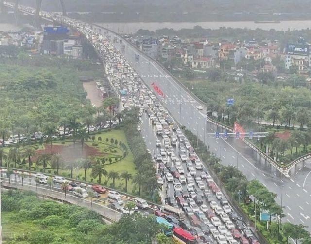 Driving clarity amid Hà Nội emission worries