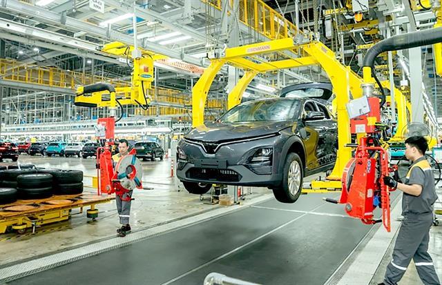 Private conglomerates expand economic contributions through jobs, taxes and investments
