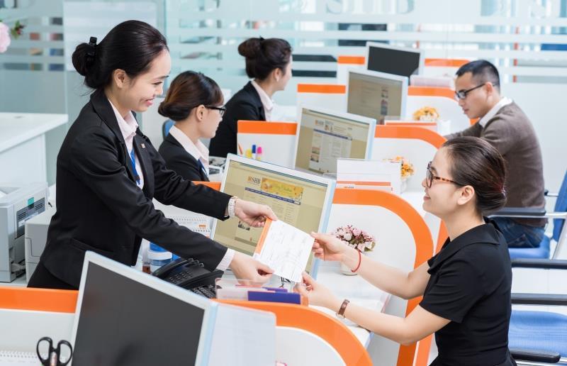 City reviews plans to lend to enterprises