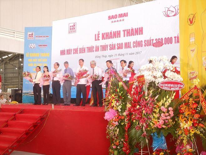 35m aquatic feed plant opens in Dong Thap