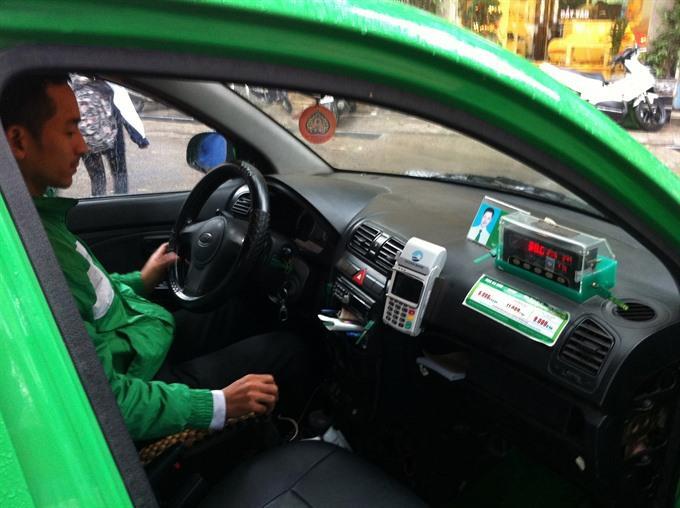 Taxis claim unfair competition