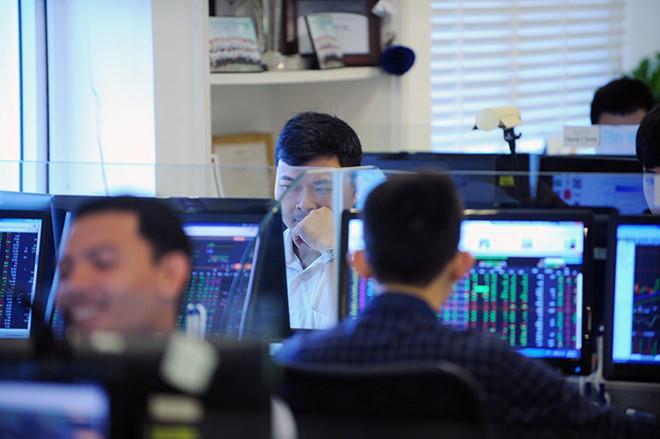 Mixed fortunes for shares on two exchanges