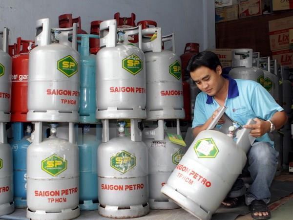 March gas price down