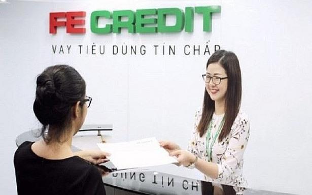 Finance companies slow credit growth