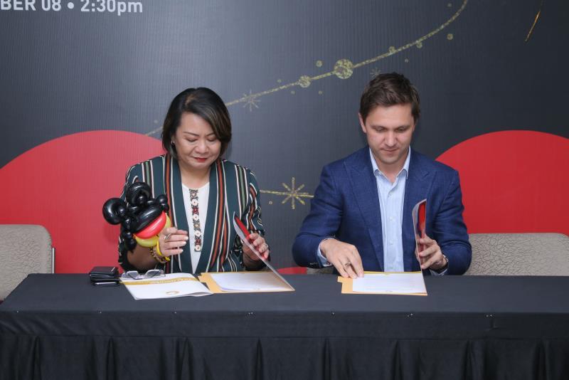 Disney, Crescent Mall sign deal to organise Christmas events