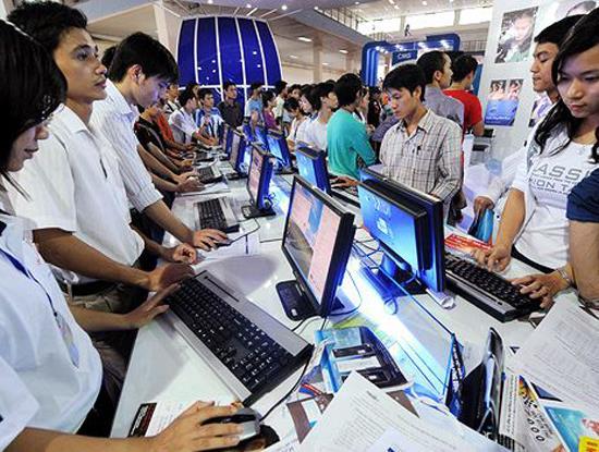 Internet economy to reach 9 billion