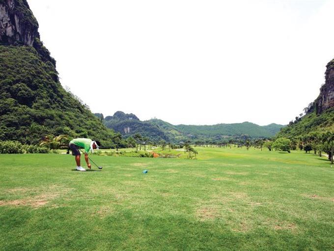 Draft decree targets land use of golf courses