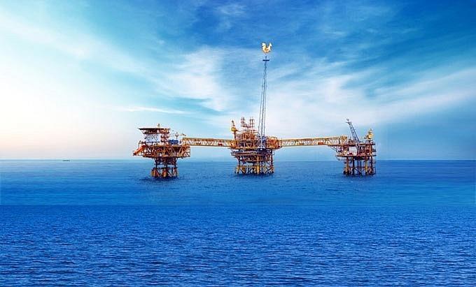 Japan bank mulls PetroVietnam plan