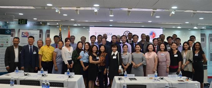 VN investors seek spots at DC summit